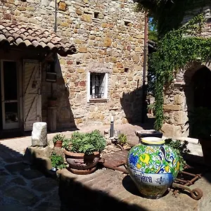Morelli House Montalbo