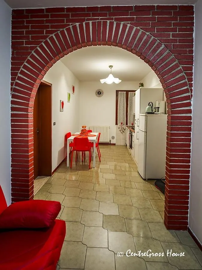 Centergross House Funo Appartamento Argelato 0*,  Italia